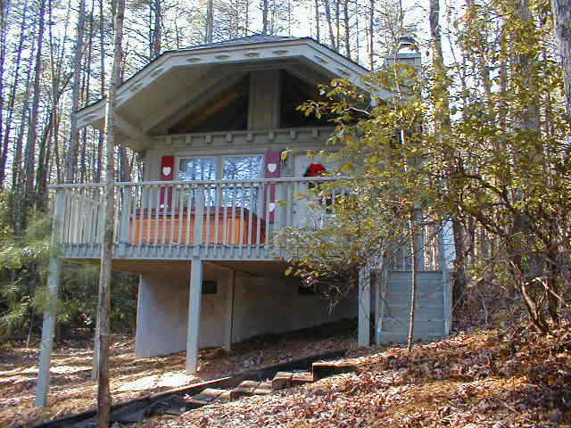 Image of cabin7front4.jpg